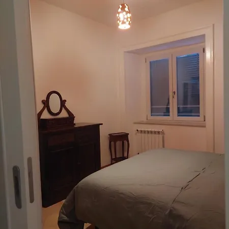 Apartment Appartament La Maison Petit *
