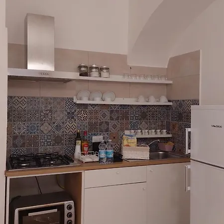 Daire Appartament La Maison Petit Napoli